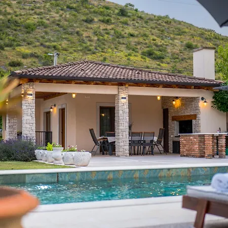 Four Olive Trees Villa