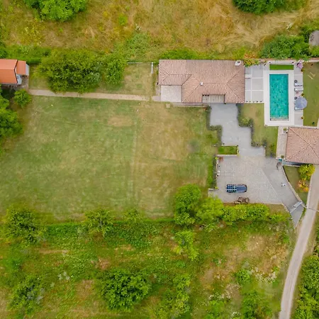 Four Olive Trees Villa *